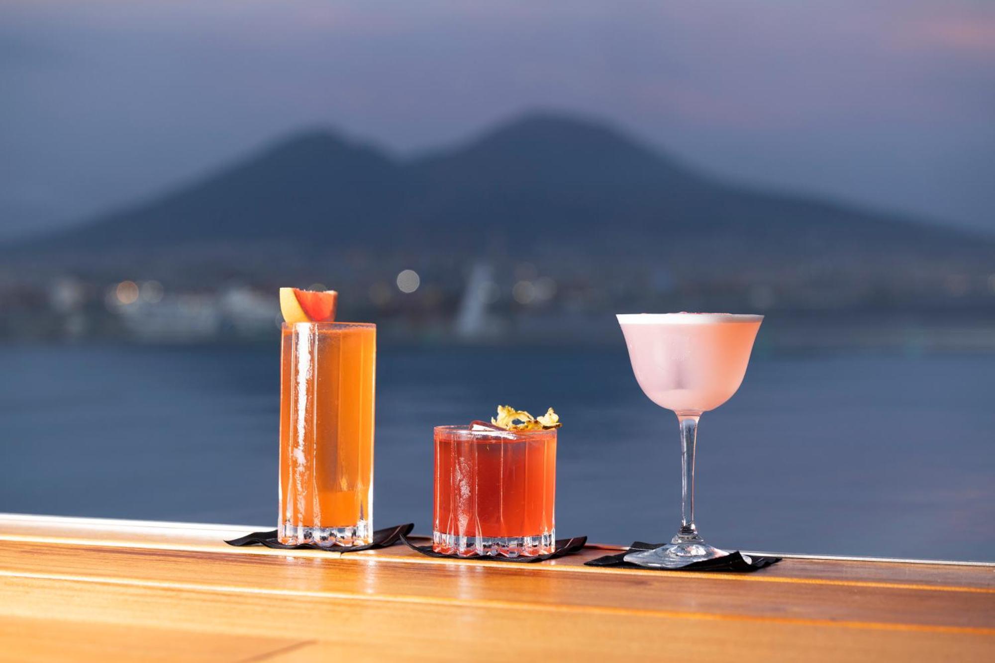 Romeo Napoli Hotel Kültér fotó