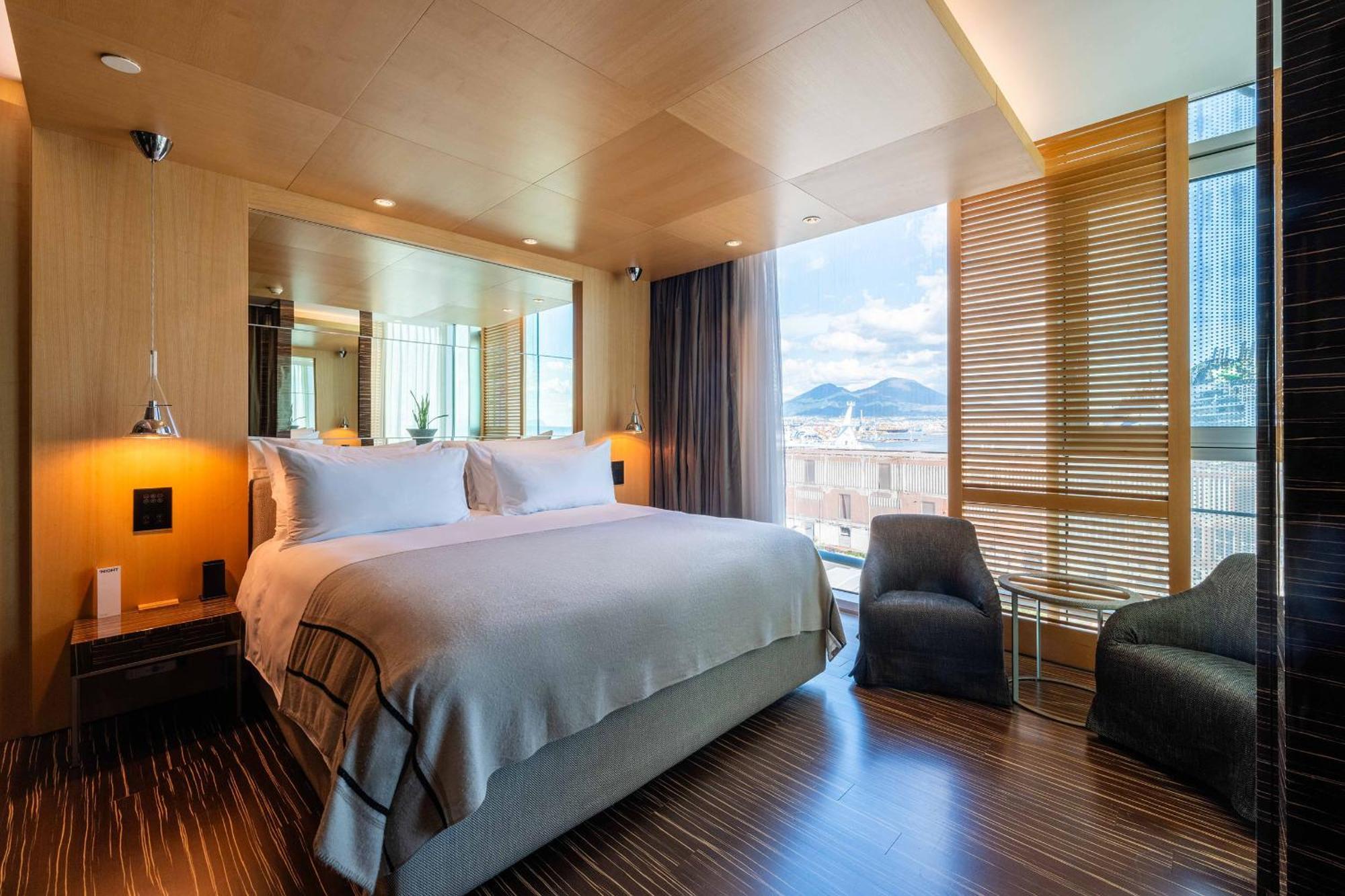 Romeo Napoli Hotel Kültér fotó