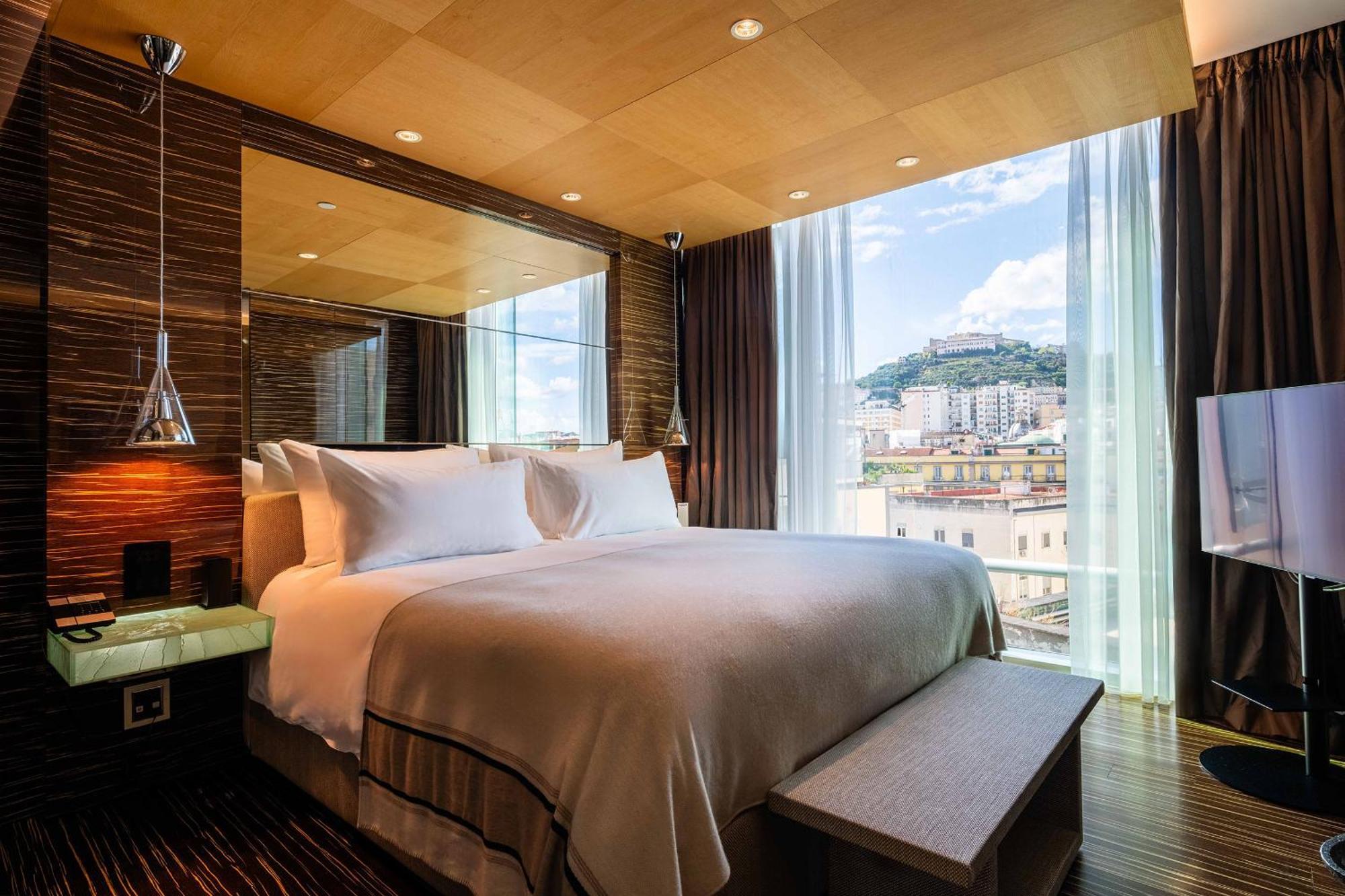 Romeo Napoli Hotel Kültér fotó
