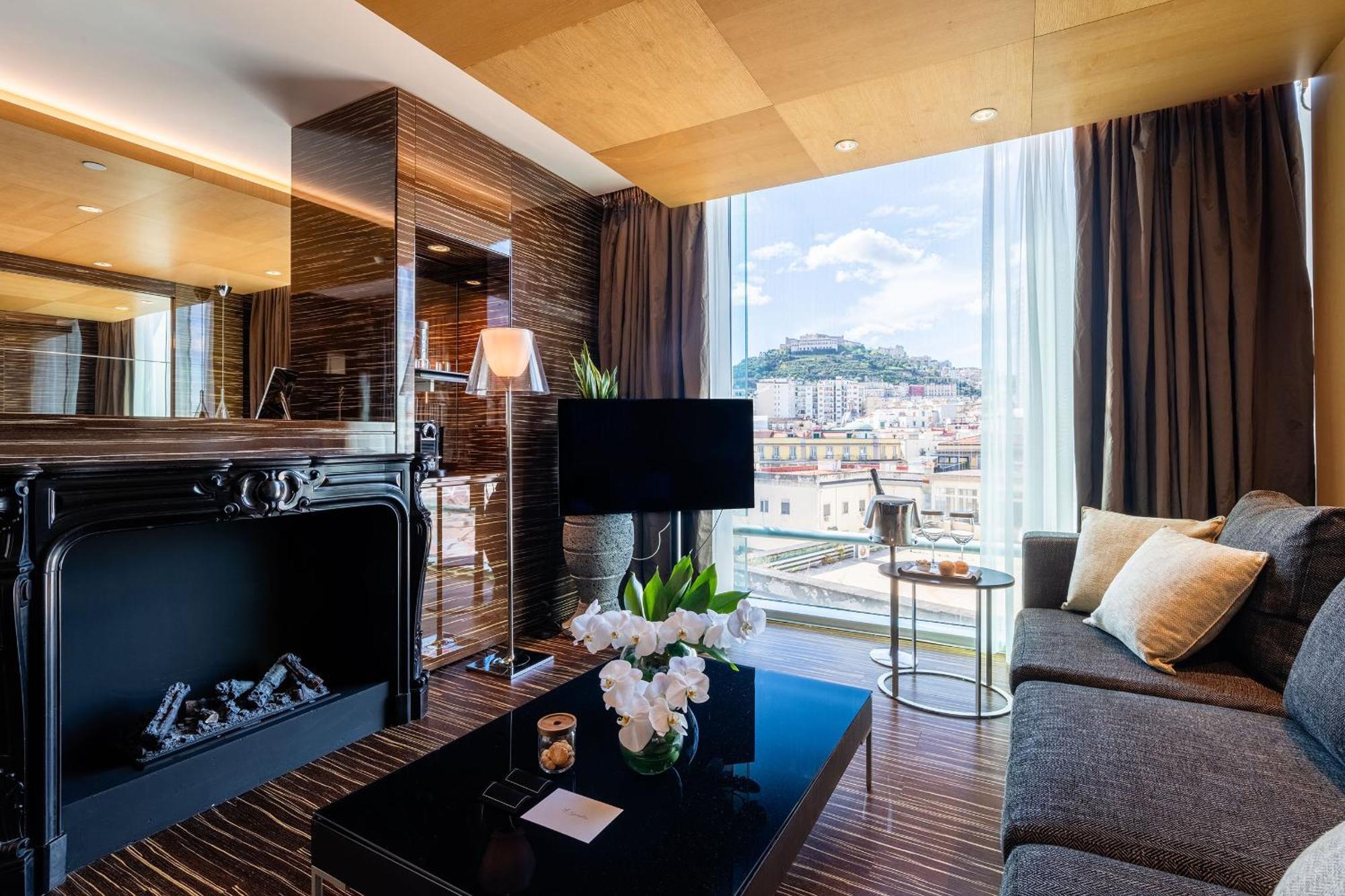 Romeo Napoli Hotel Kültér fotó